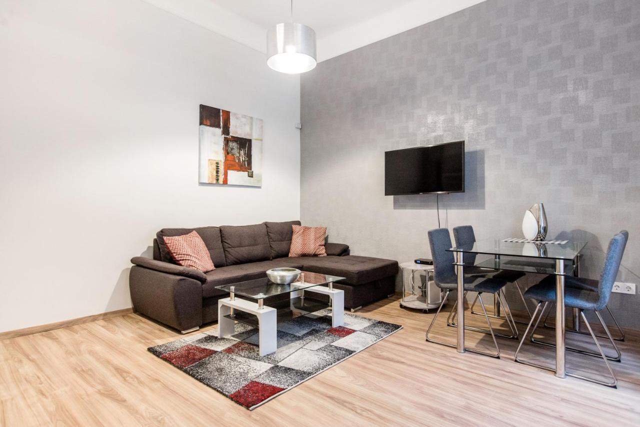 Quiet Nest In The Bustling Centre Of Budapest Exterior foto